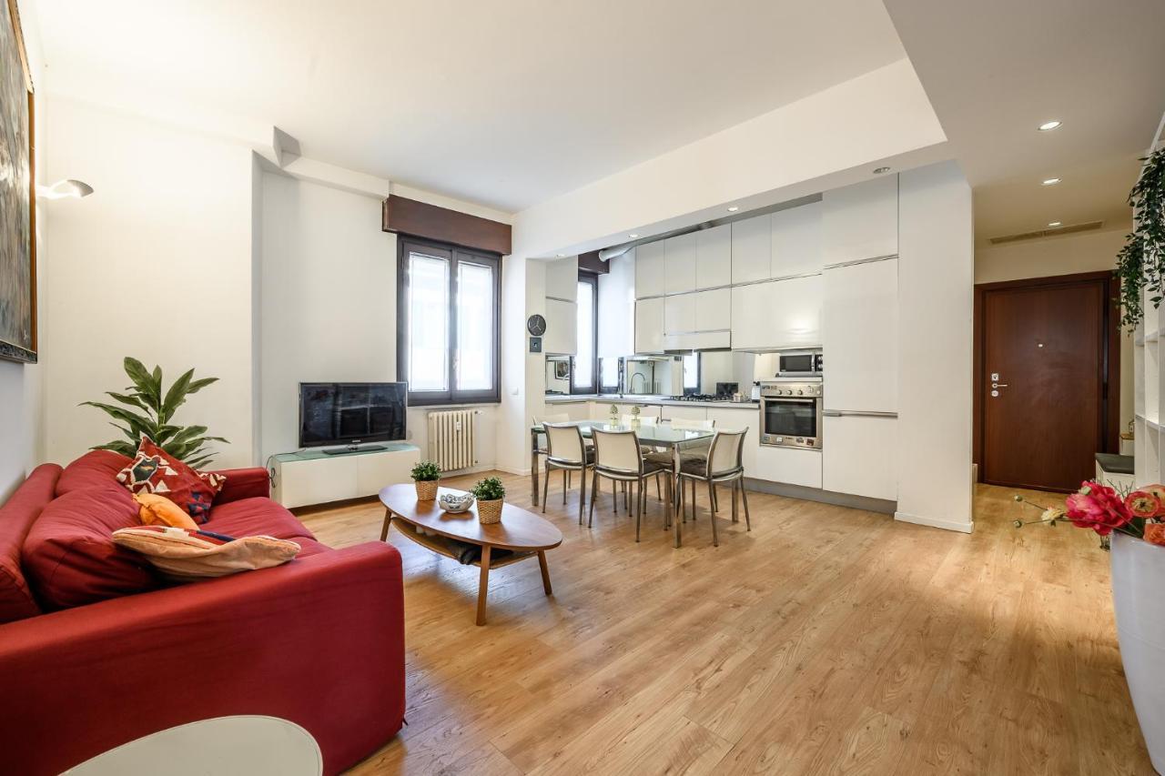 The Lantern Flat - Darsena Area Apartamento Milão Exterior foto