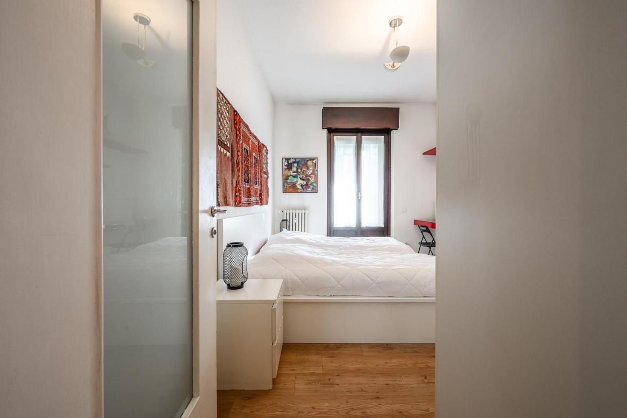 The Lantern Flat - Darsena Area Apartamento Milão Exterior foto