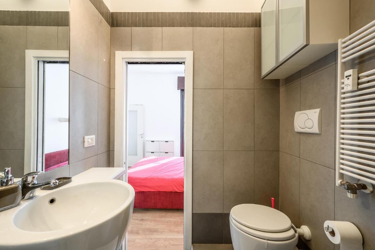 The Lantern Flat - Darsena Area Apartamento Milão Exterior foto